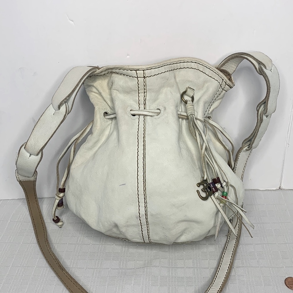 Lucky Brand Italian lamb Leather bucket  bag in white